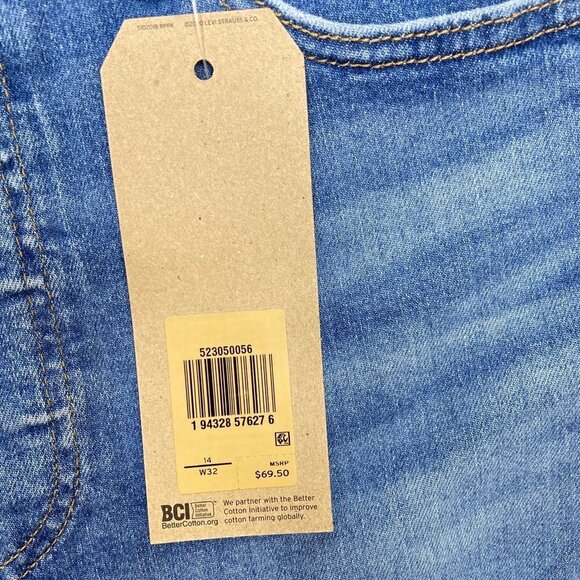 Levi's Wedgie Destructed High Rise Skinny Jeans - Picture 5 of 11